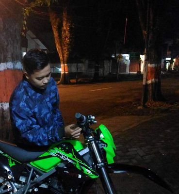 satekecil's profile picture. anak sultan bebas !