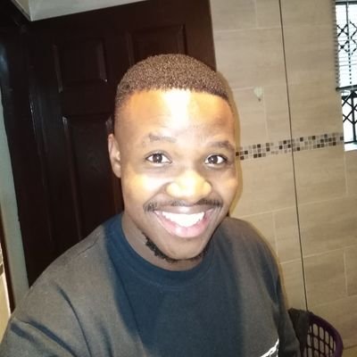 • Ka zola ko Northern Cape • Manchester United • Orlando Pirates •
