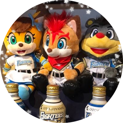 元々野球アカですが、最近はグッズ交換くらいにしか使ってません… ハム⇒#7 #17 #23家族用に#18 #64【別ジャンル(アニメ)の交換にも利用してます(成人済)】プロレス用アカウント(最近はこっちにいます)→@dgnj_shino