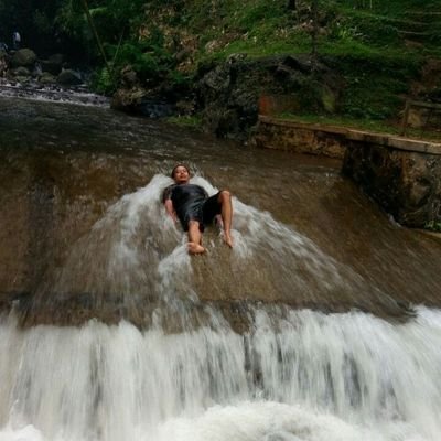 AsepOca's profile picture. Bahagia adalah milik mereka yg bangga menjadi dirinya sendiri. follow me follback just mention!!!!!!