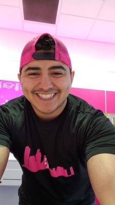 I'm here to live life and enjoy
#MagentaChicago-Start
#FVS Central Cali -Then
#KingsburgCECTrainer- NOW