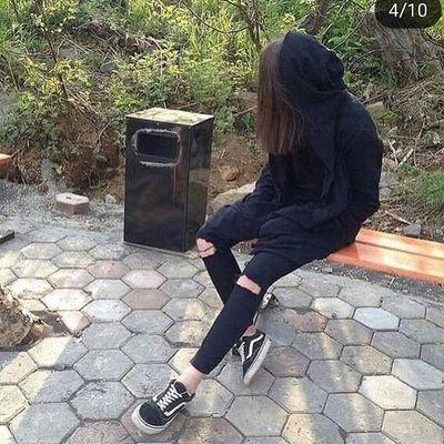 Blogtime8's profile picture.
