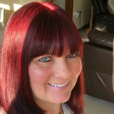 SandyandtheCats's profile picture. Happy go-lucky slightly bonkers Legal Secretary,animal lover, loves a good old wind-up! Lives in New Forest with @JonSylva & 2 Bengal kittens @ChillPepBengals