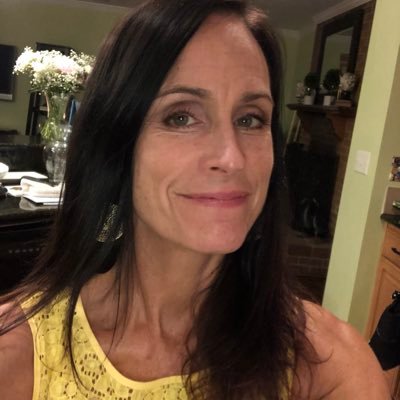 😊mom of two incredibly amazing kids 💪🏻love running, reading, biking, beaching, being outdoors! 😎