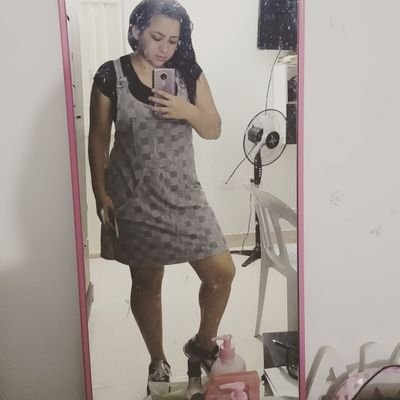 Soñar es la mejor anestesia para que la vida no duela tanto.♥