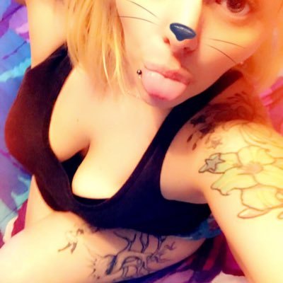 JacyAnn3's profile picture. 