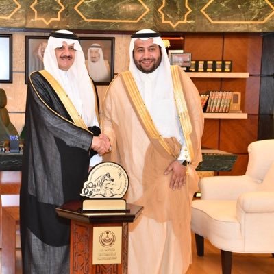 oaalos4's profile picture. أعلامي .. مدير الإتصال المؤسسي بالبريد السعودي بمحافظه الأحساء. رئيس مجلس ادارة فريق طويق للإنقاذ..للتواصل ٠٥٠٣٩١٦٠٠١ https://t.co/Q8UUMqWkoy