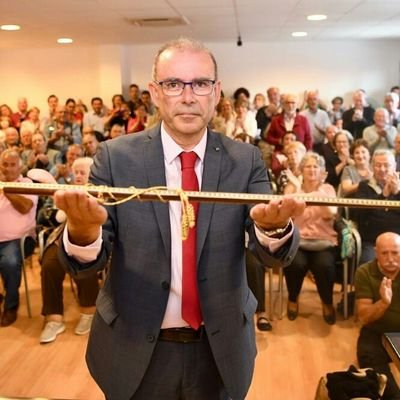 Alcalde de #Miño por el PSdeG-PSOE. Miñense las 24 horas del día. Llevo 62 años luchando por mi pueblo y es un gran honor hacerlo como alcalde