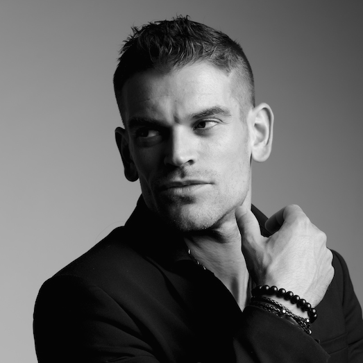 Vincent15447352's profile picture. CEO @Sparklink