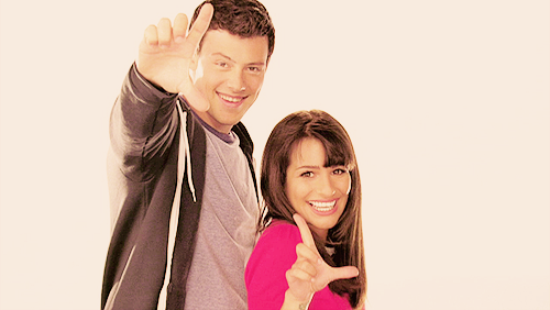 footballgleek5's profile picture. (RP) Hey, I'm Finn. I like football, Glee club, and Rachel Berry. Questions? (6.8.10)
