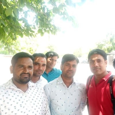 Mf7zAthI1bciYGv's profile picture. 