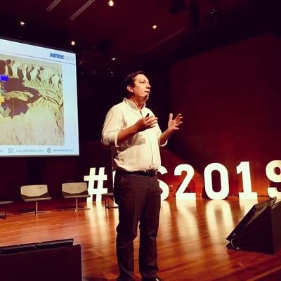 Chilean engineer, professor and dreamer. Co-founder and Executive Director of @metricarts. Tweeting about #AI #Analytics #BigData #DataScience #SportsAnalytics.