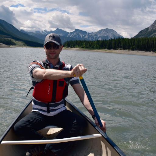 Pediatric respirologist @queenspeds. Tenor. Canoeist and outdoor enthusiast. he/him
