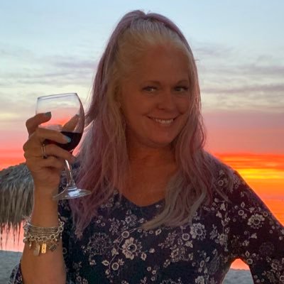 #boymom #beyourbest #finishstrong #moments #resist #bluewave2020 #Christian 🚫DM=Block🚫 💯💯💯MAKE AMERICA SANE AGAIN!! #MASA2020