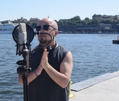 EscritorK's profile picture. Más que música para los oídos son palabras para pensar 
More than music for the ears are words to think Escritor Mc