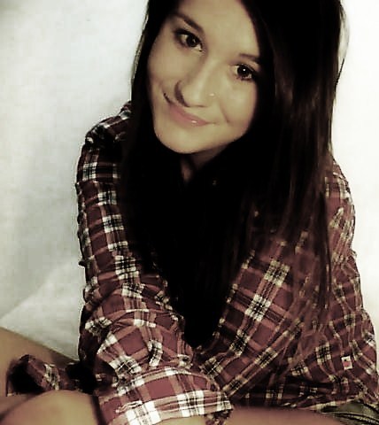 remymckenzie's profile picture. i think im part hindu, one life away from moksha. im a vegetable, a tomato in fact ;)