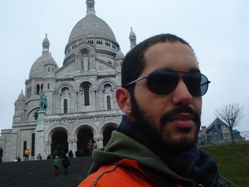 tiagonomad's profile picture. Excuse me while I kiss the sky.