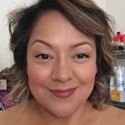 independent hairstylist at The Creative Toy Box in Phoenix, Az https://t.co/PjOylJcqB4