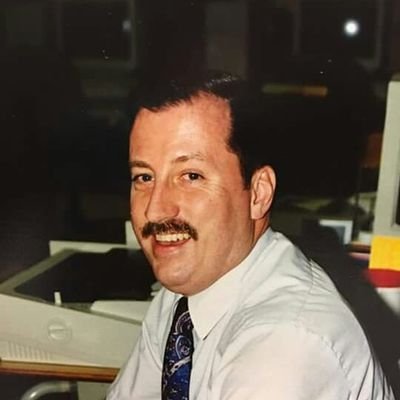 Retired school teacher & coach. Diehard UK fan š