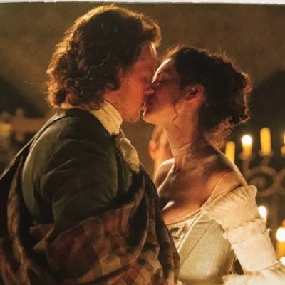 #Outlanderphile💙Movie lover,bookworm, TV addict, timetraveller, absolutely love, live&breathe #OutlanderIsMyHappyPlace #ClanOutlander #IAmAnUnusualLady💙#MTFBW