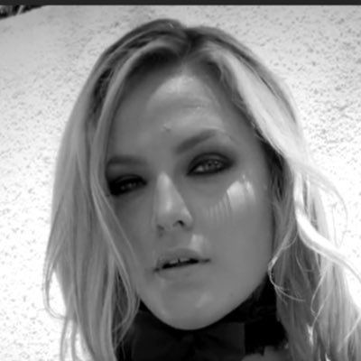 lili00071's profile picture. 