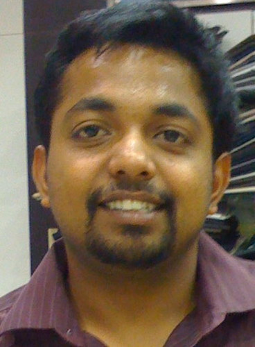 ML researcher@Facebook, (recommender systems, privacy preserving ML), sport lover (arsenal FC, test cricket, running)