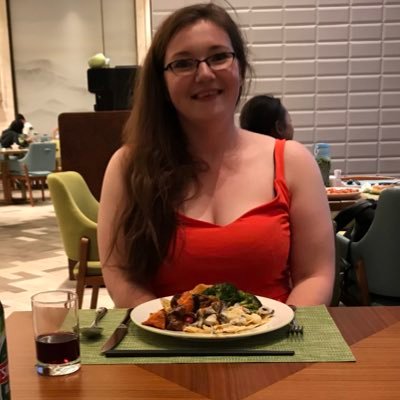 fernifernfern's profile picture. 29 year old Bradford lass. ESL teacher in China. Constantly on a diet, wedding planning and the owner of two demon cats 🐱  29.11.2020 👰🏻💒🤵🏻