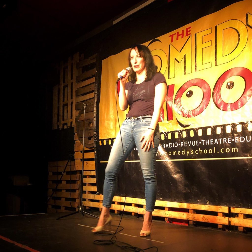 I love stand up comedy, supporting #gamedevs and yoga.