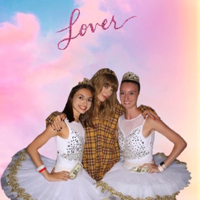 stefmennella's profile picture. Taylor Swift owns me and I got to finally hug her 7/20/2018!!!