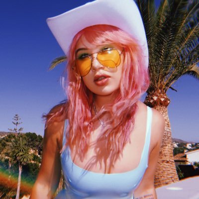 amyvalentinex Profile Picture