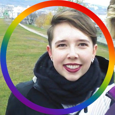 PhD Candidate @Queensu in the @QE3_Research Group💧Interested in aquatic ecotoxicology and the world around me 🧪🐸 she/her #BiInSci 🏳️🌈