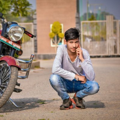 Shivams60060301's profile picture. Engineer by Education.
hobby to read mystery book.
Email-shivuusingh@918gmail.com