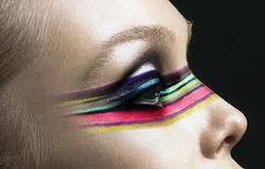 The hotest Fashion news & Stories
Follow, Enjoy & Retweet!