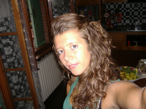 isabmene's profile picture. 