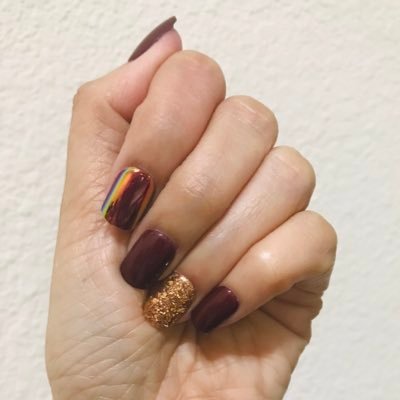 wengcieweng's profile picture. i know you're worried, i'm worried too. but if you're ready, i'm here to fall with you