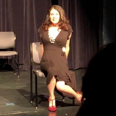 LauraEheydt's profile picture. I like big brains and I cannot lie