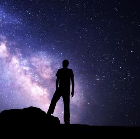 _filiperc_'s profile picture. "Raramente pensamos no que temos, mas sempre no que nos falta." - Arthur Schopenhauer