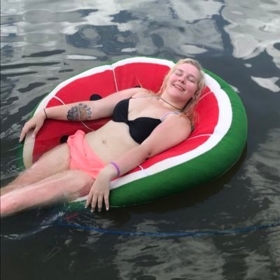 KT_frmr's profile picture. just a trippy hippie trying her best 🧘🏼‍♀️ // sc kf7792 //