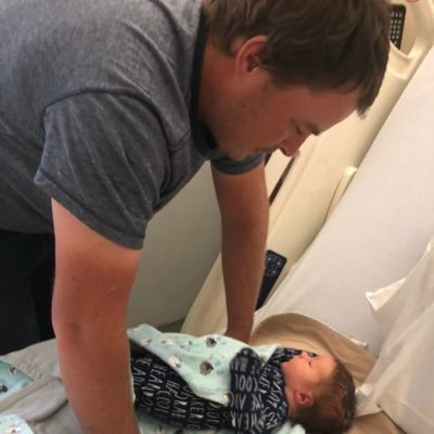 Rural ED Nurse💊💉 Farm Wife👩🏼🌾 New Mama 💙 Sheep & Grain Producer with @wiltshirebrad1 🐮🐑🌾