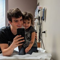 Alex (@coevocoparent) 's Twitter Profile