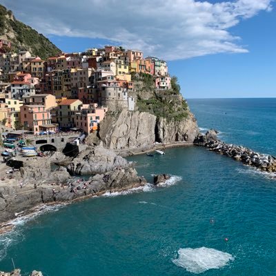 cnlau's profile picture. 