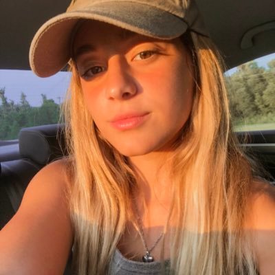 pilidangelo's profile picture. I solemnly swear that I'm up to no good⚡️