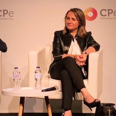 Directora División Construcción y Calidad @ANAIP_es.
Directora Grupo Sectorial @AseTUB
Presidenta CEN/TC155 @Standards4EU.
Vicepresidenta de @TEPPFA_1991