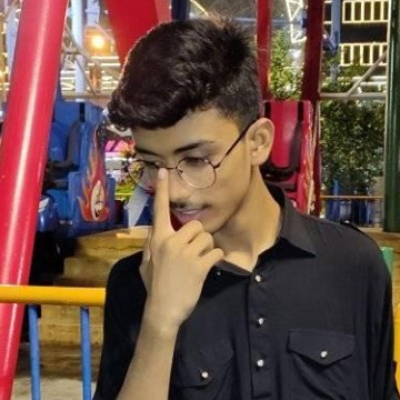 RjNaHidHD3's profile picture. I never really saw my mom as Diana Ross. My mom was my mom