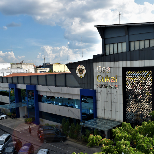 Akun Resmi Kantor Bea Cukai Pekanbaru
Jl. Jenderal Sudirman Nomor 2-4 Pekanbaru │ Telp (0761) 21164
Layanan Informasi : 0819-0819-7887