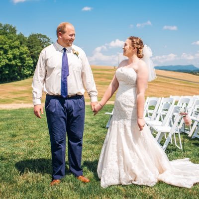 Dolla_Billz13's profile picture. Med-Surg RN 💉 Dog Mom🐾 Wife 💍 Boy mom 💙👣