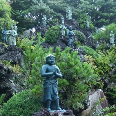 史跡、石碑、祈念碑、生誕の地、旧居跡、ゆかりの地などが大好きな、元夕刊紙記者です