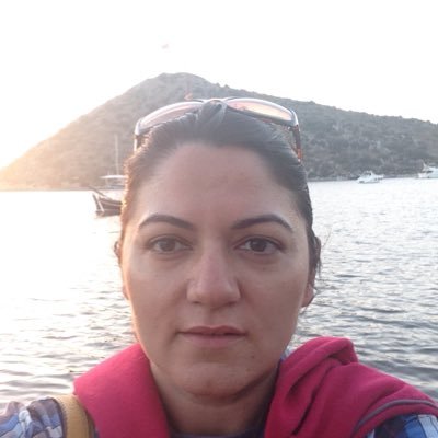 cydyckl's profile picture. BOUN 02 Rehberlik ve Psikolojik Danışmanlık Mezunu, Çocuk Kitabı Yayıncısı 📚❤️Kültür Endüstrisi, Oyun 🎭 ve Seyahat 🧳