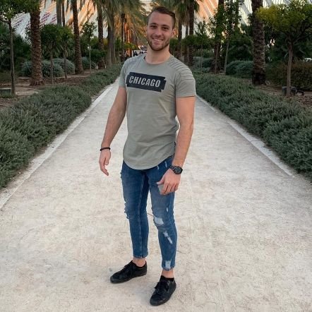 rowin648's profile picture. Buiding magic 🦄🤯

Frontend Developement @Youngcapital