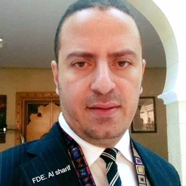 خبير و محاضر دولي في مجال ابحاث التزييف و التزوير،عضو الجمعية الامريكية لفاحصي المستنداتASQDE، عضو الجمعية الاستراليةللخبراء الجنائيين المختصين بفحص المستندات